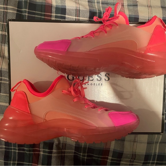 GUESS Women's Coral  Pink Sneakers - Picture 4 of 4